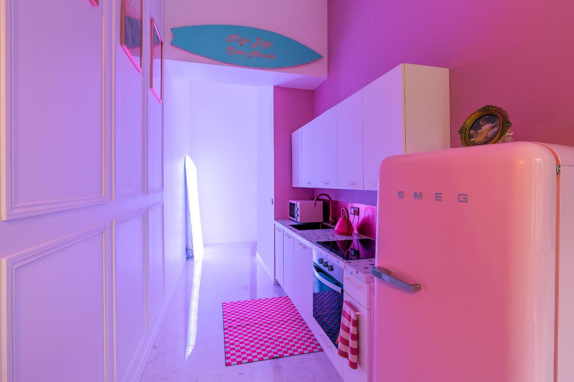 Appartamento Beautiful Modern Barbie Flat In *