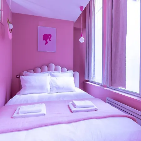 Beautiful Modern Barbie Flat In Appartamento *